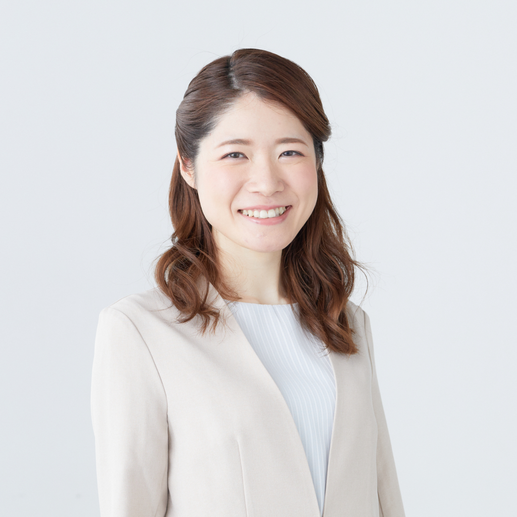 髙木絹子プロフィール